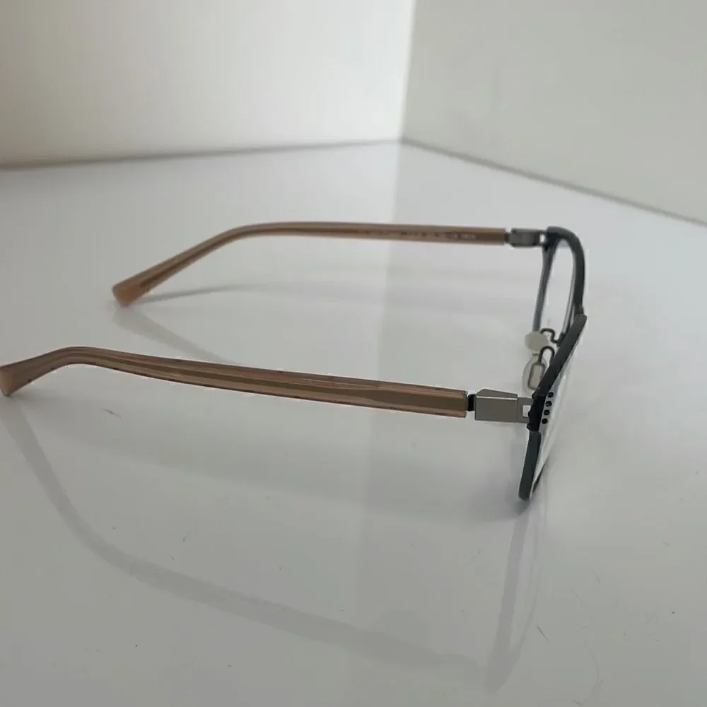 GLOSSI Super Lightweight and Flexible Eyeglasses